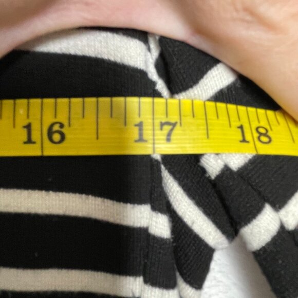 Velvet by Graham Spencer Knit Blazer Black White Stripe One Button Size M - Picture 6 of 9